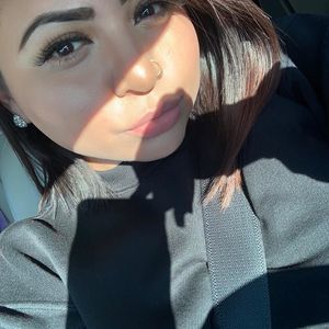 Meet your Posher, Maria luisa